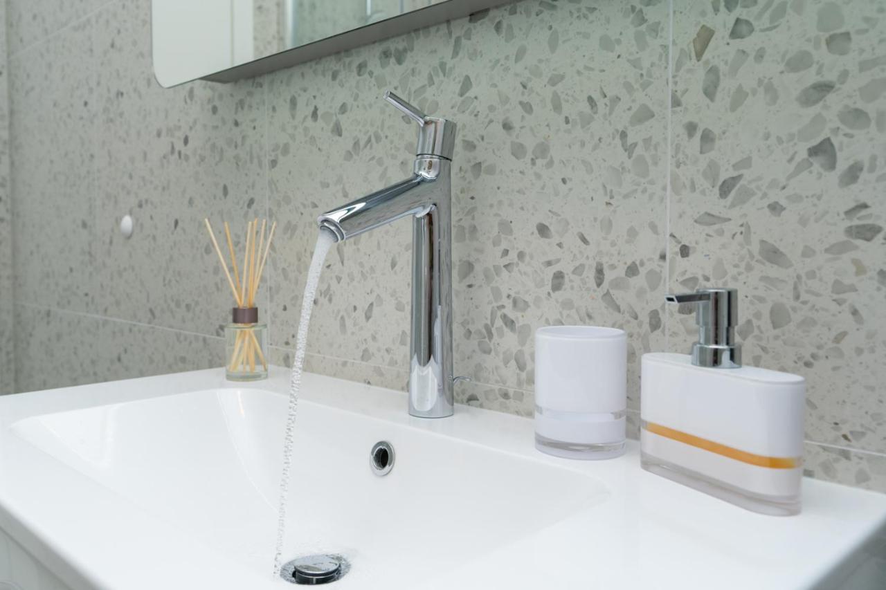 Apartments Olea Кавтат Екстериор снимка